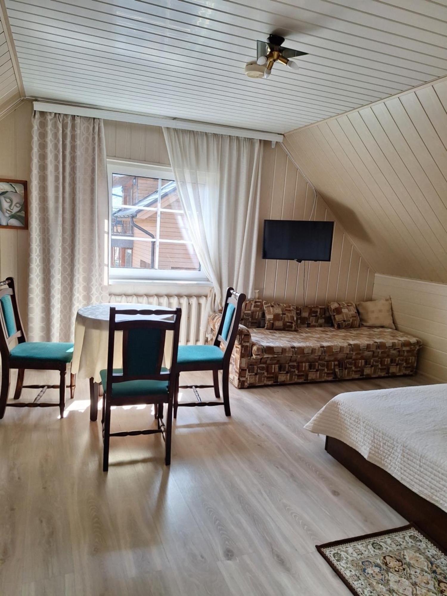 Augutes Zurlienes Apartamentai Тракай Экстерьер фото